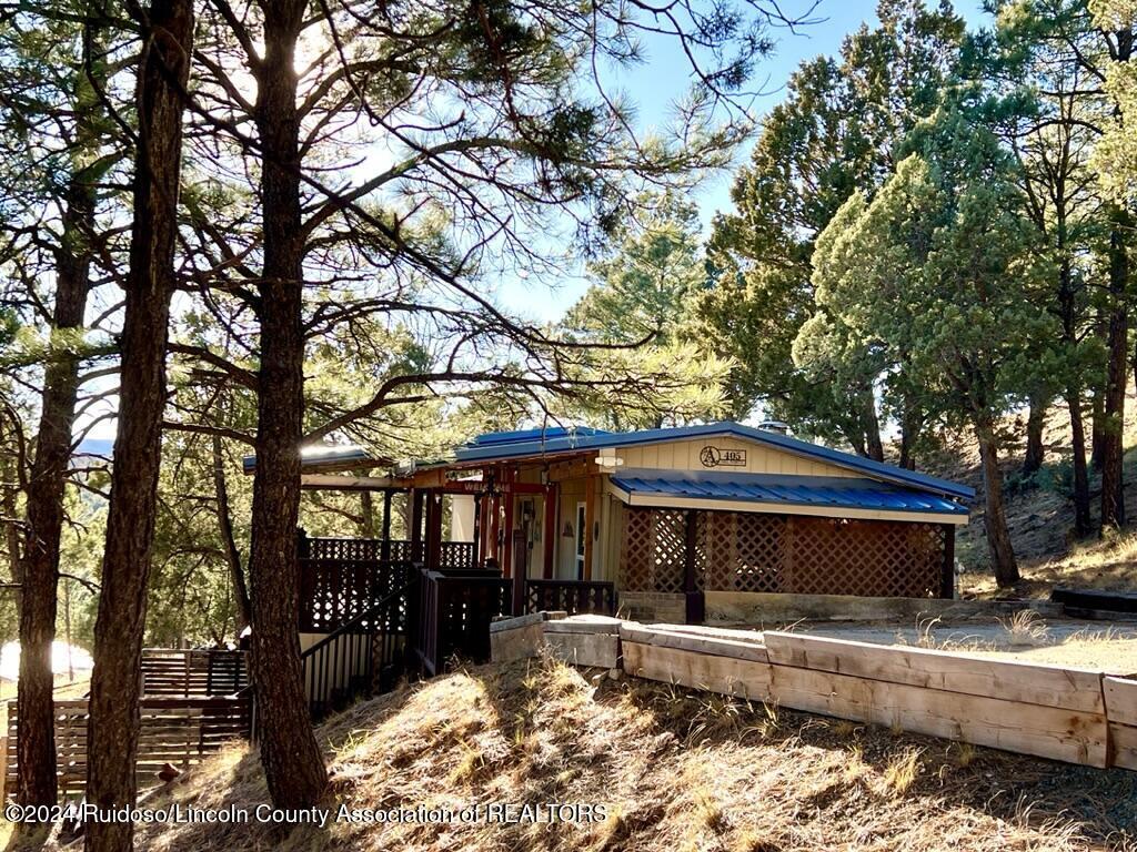 Property Photo: 405 Del Norte Drive NM 88345