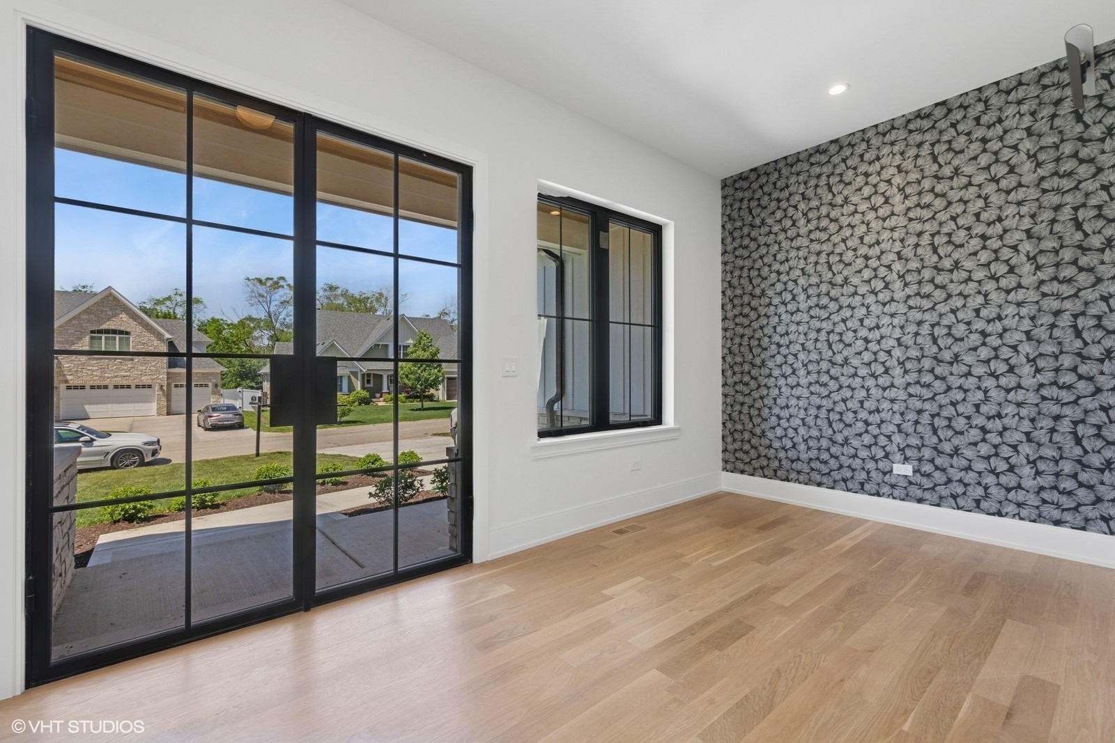 Property Photo: 5545 S Stough Street IL 60521