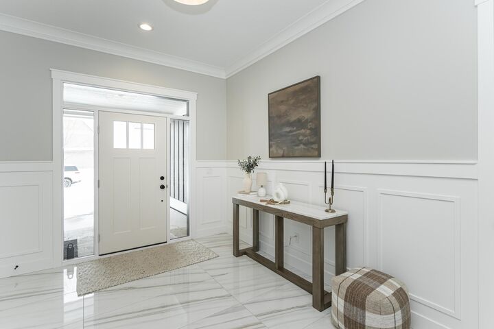 Property Photo: 1814 Mayowood Court SW MN 55902