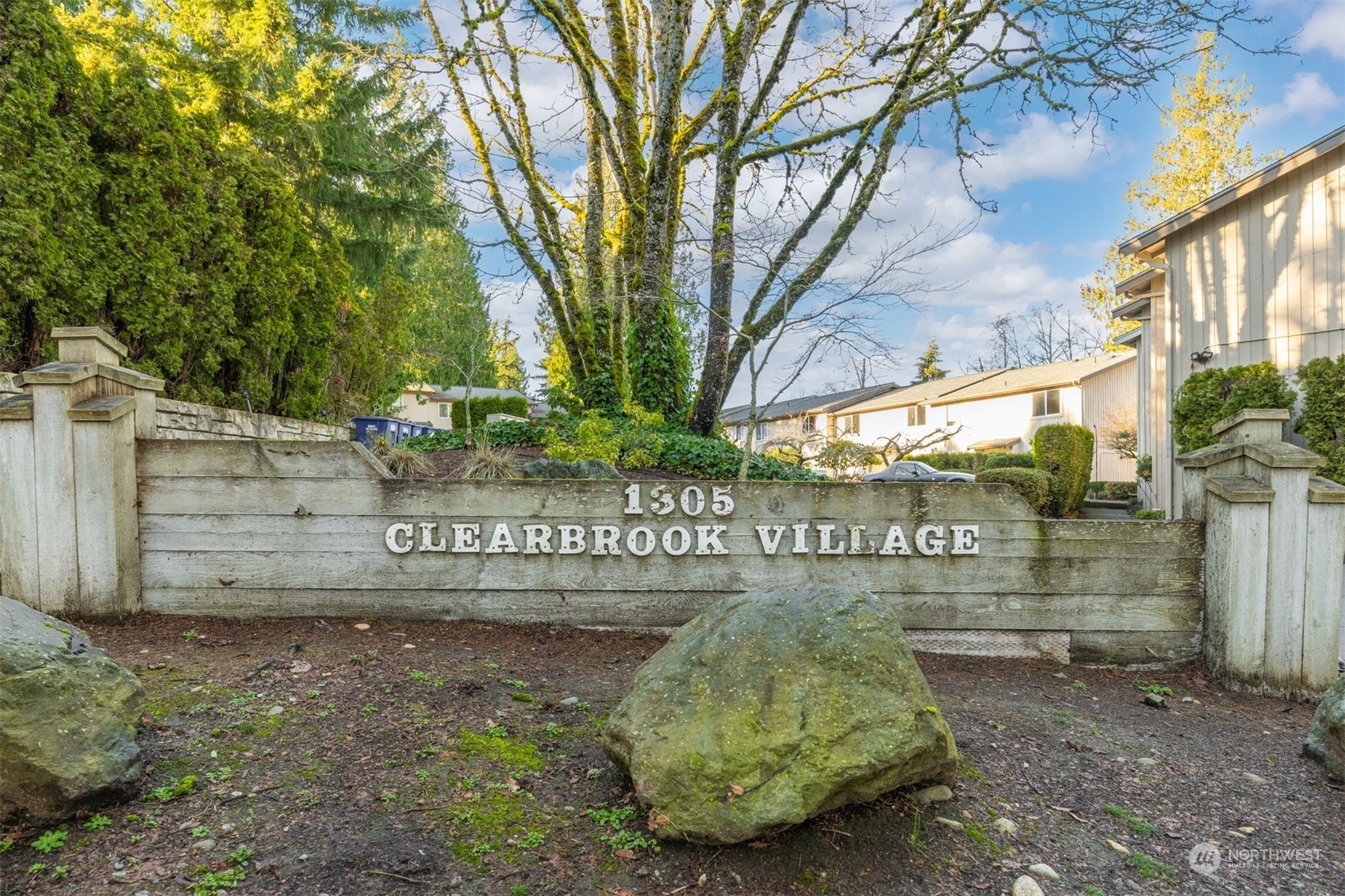 Property Photo:  1305 W Clearbrook 7  WA 98229 