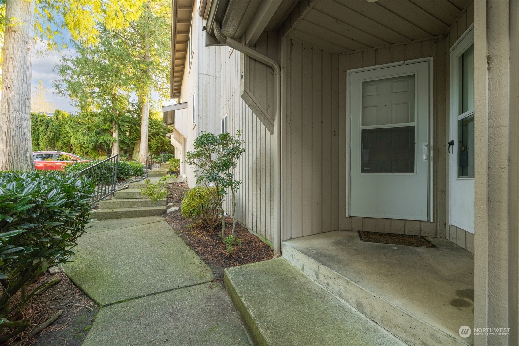 Property Photo:  1305 W Clearbrook 7  WA 98229 