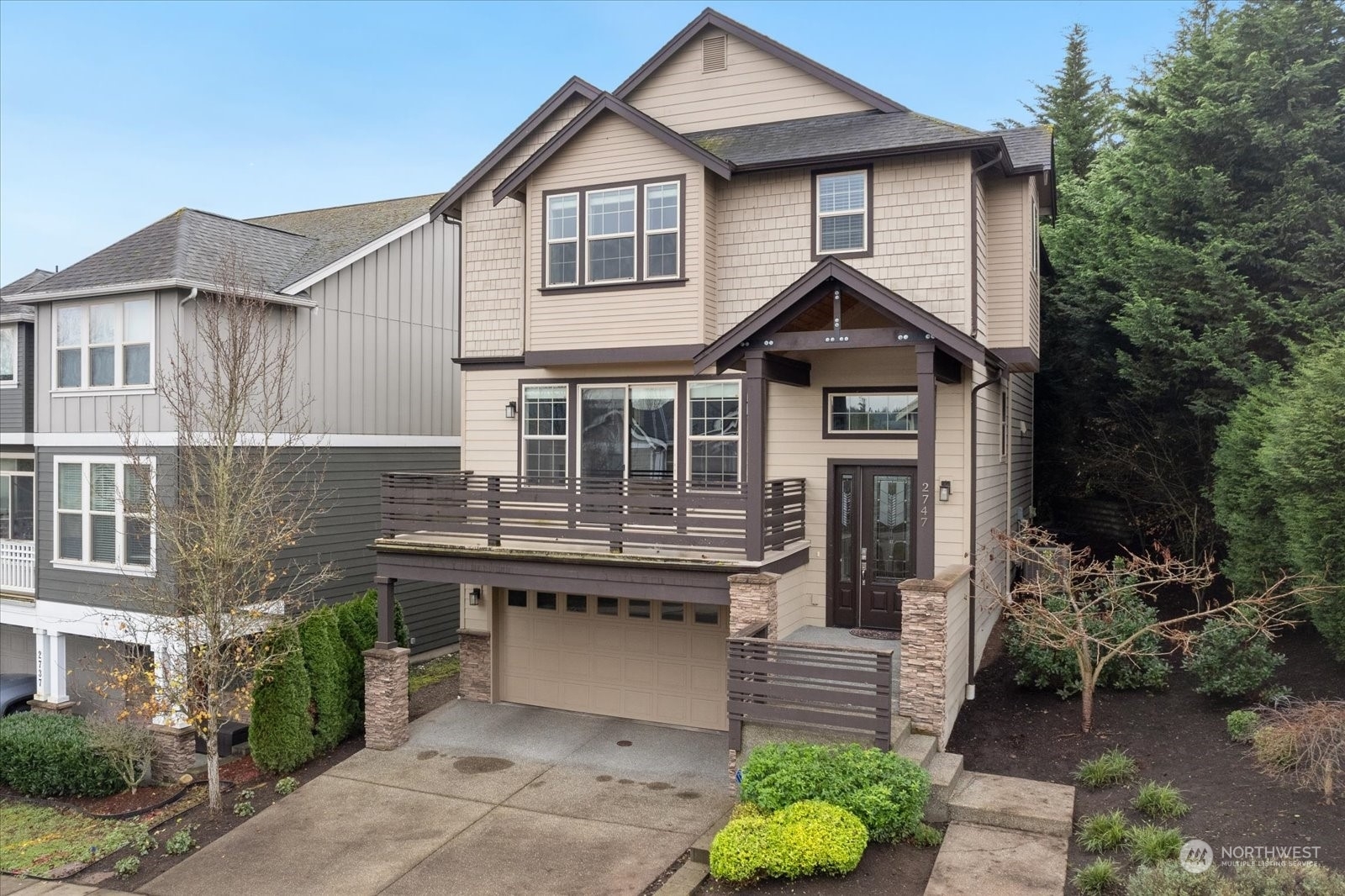 Property Photo:  2747 NW Pine Cone Place  WA 98027 