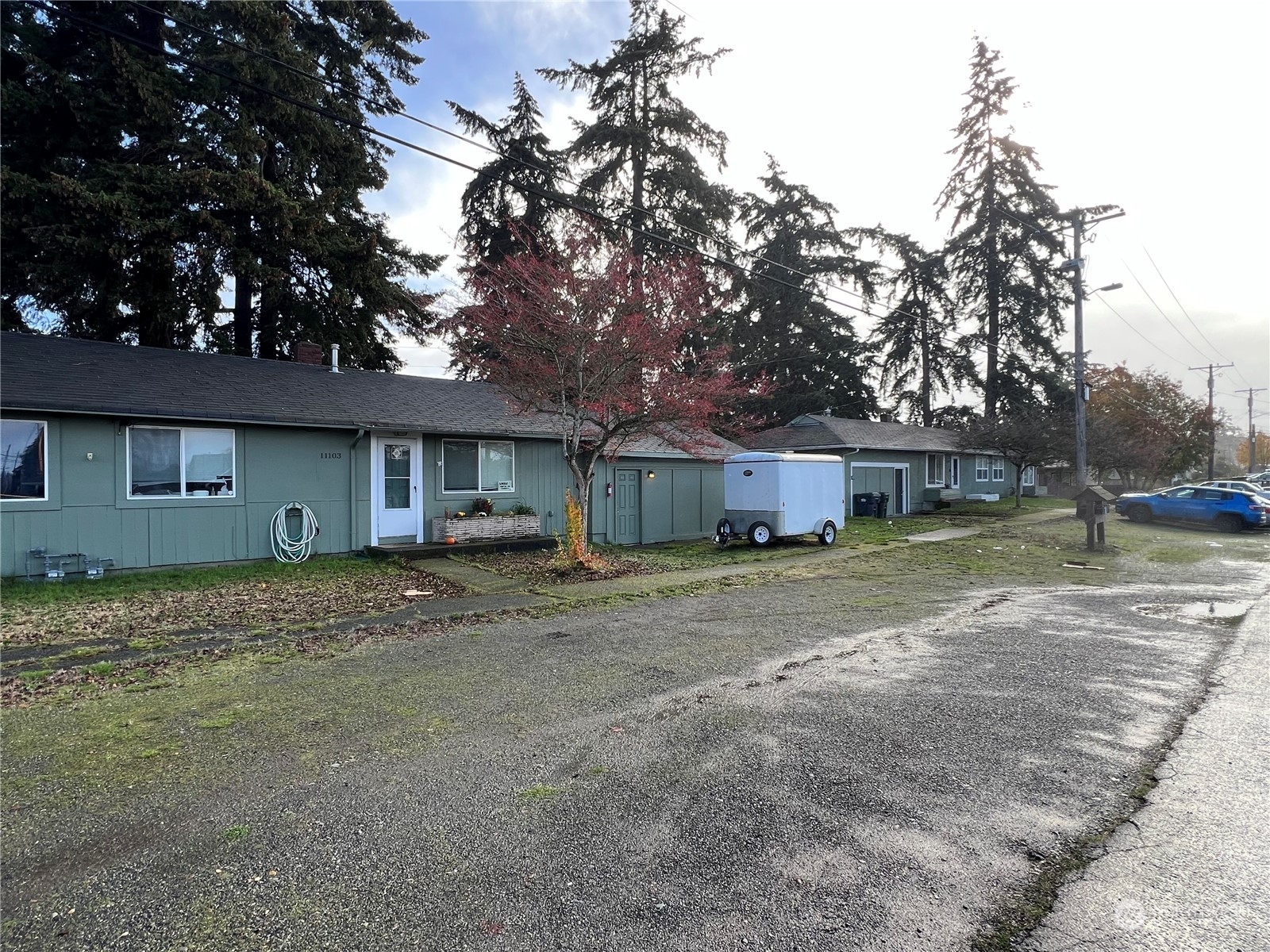 Property Photo:  11101 11103  Kline Street SW  WA 98499 