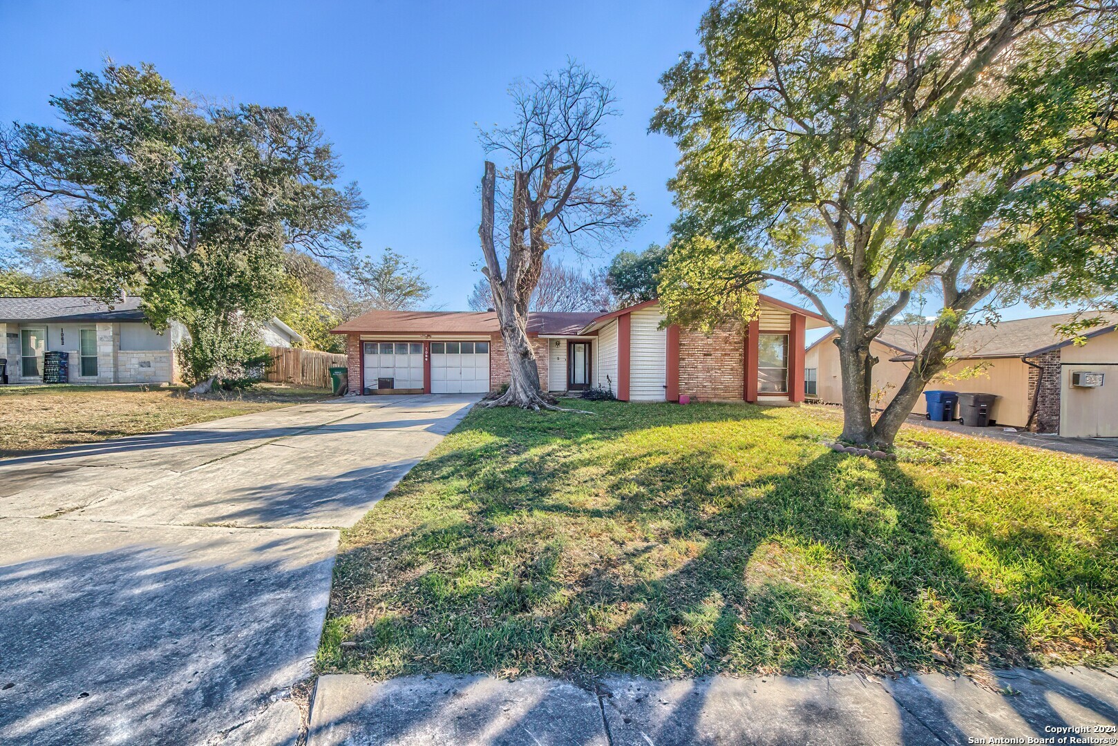 1066 Honeytree St  San Antonio TX 78245 photo