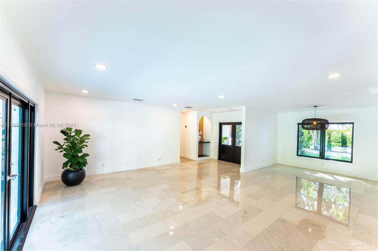 Property Photo:  45 Prospect Drive  FL 33133 