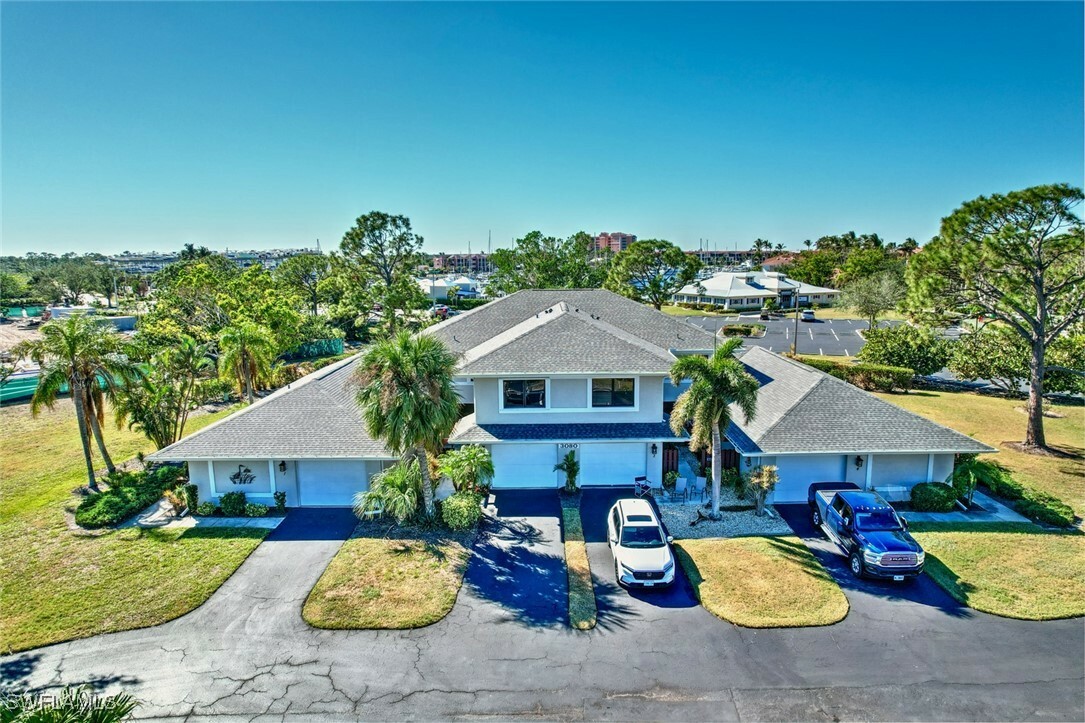 Property Photo:  3080 Matecumbe Key Road 1  FL 33955 