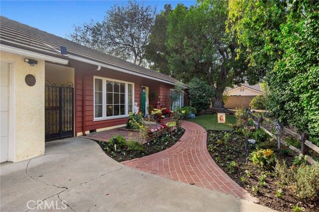 11252 Chapman Avenue  Garden Grove CA 92840 photo