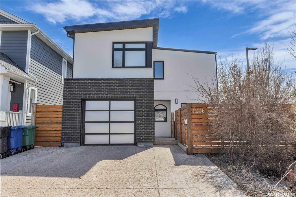 1206 10th Street E  Saskatoon SK S7N 0E3 photo