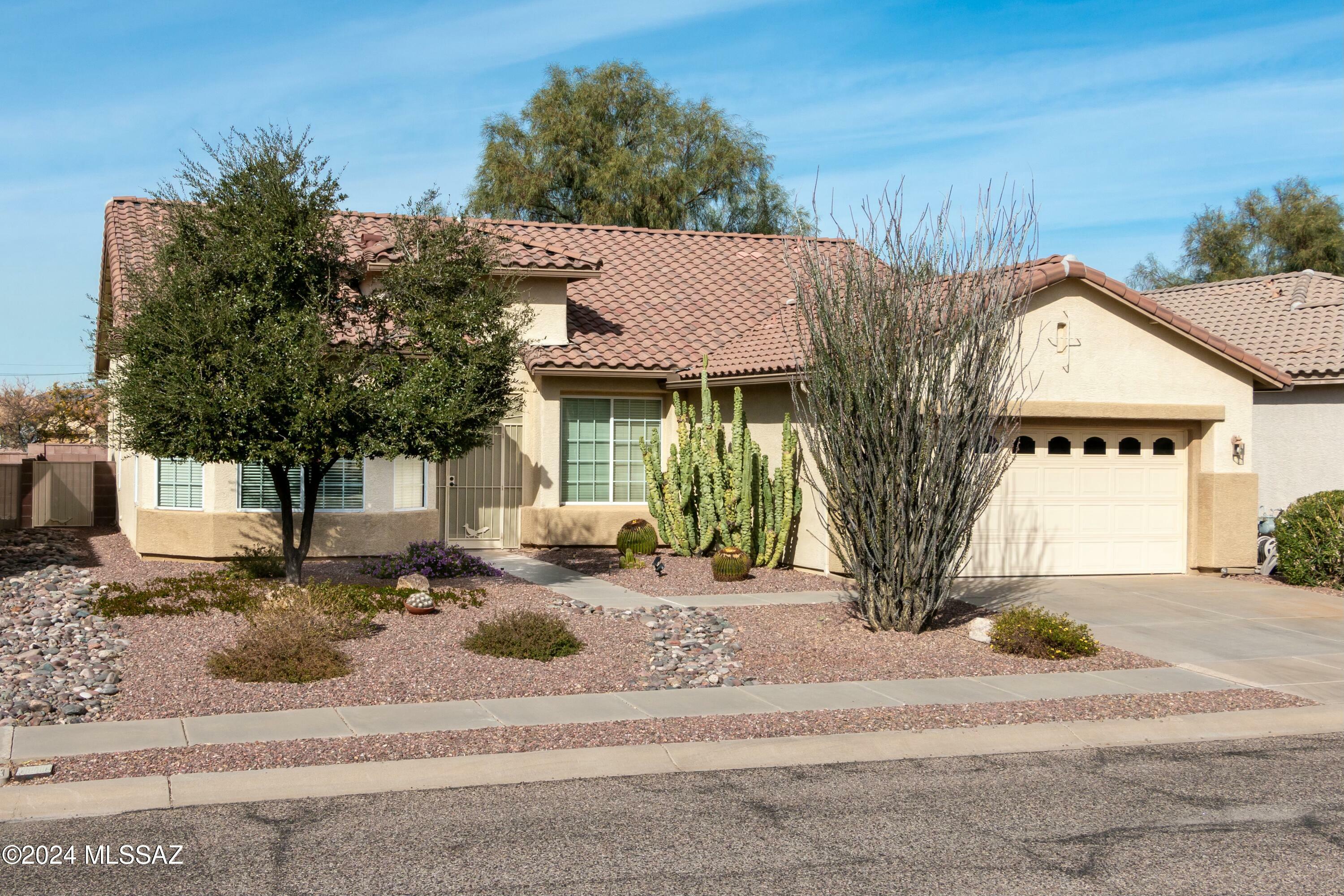 Property Photo:  7540 W Wandering Coyote Drive  AZ 85743 