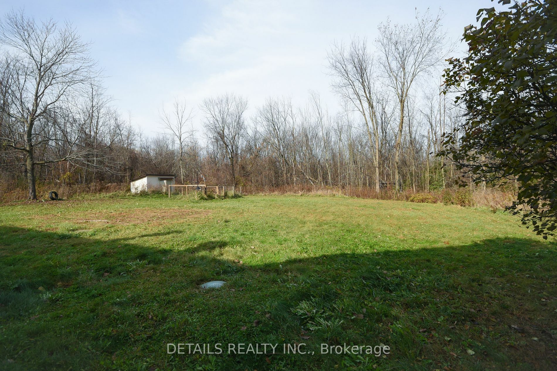 Property Photo:  3442 Barnsdale Rd  ON K2C 3H2 