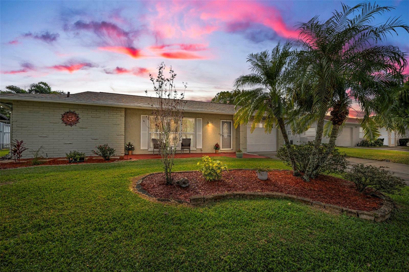 Property Photo:  2404 Forecastle Drive  FL 34685 