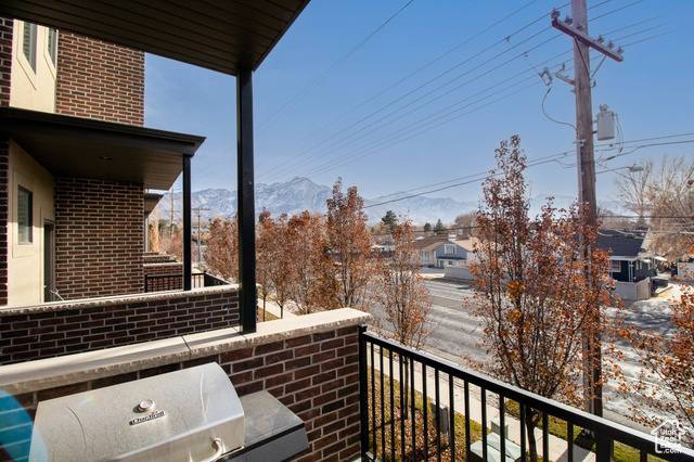 Property Photo:  1418 E Komenda Way  UT 84124 