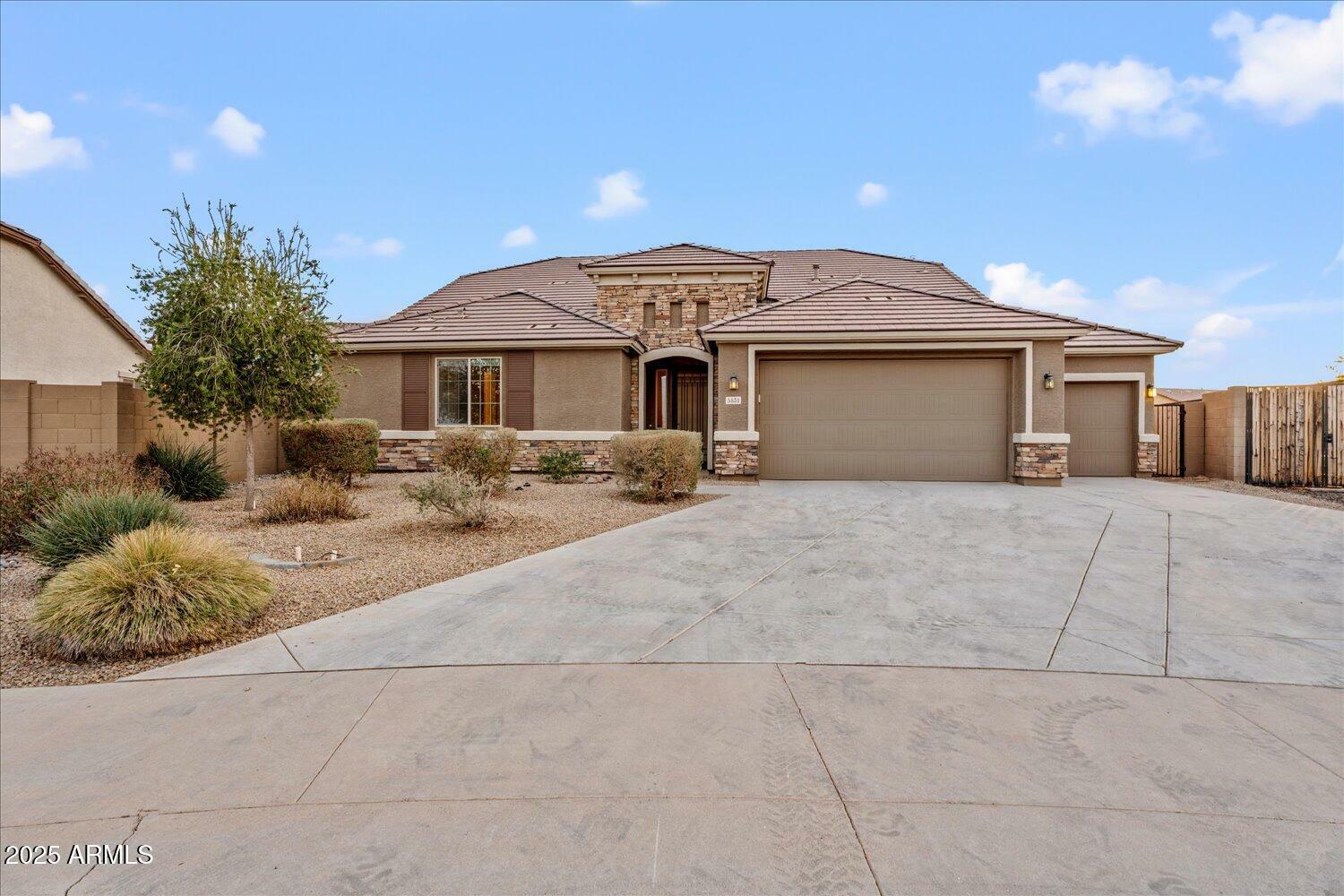 Property Photo: 5531 W Gwen Street AZ 85339