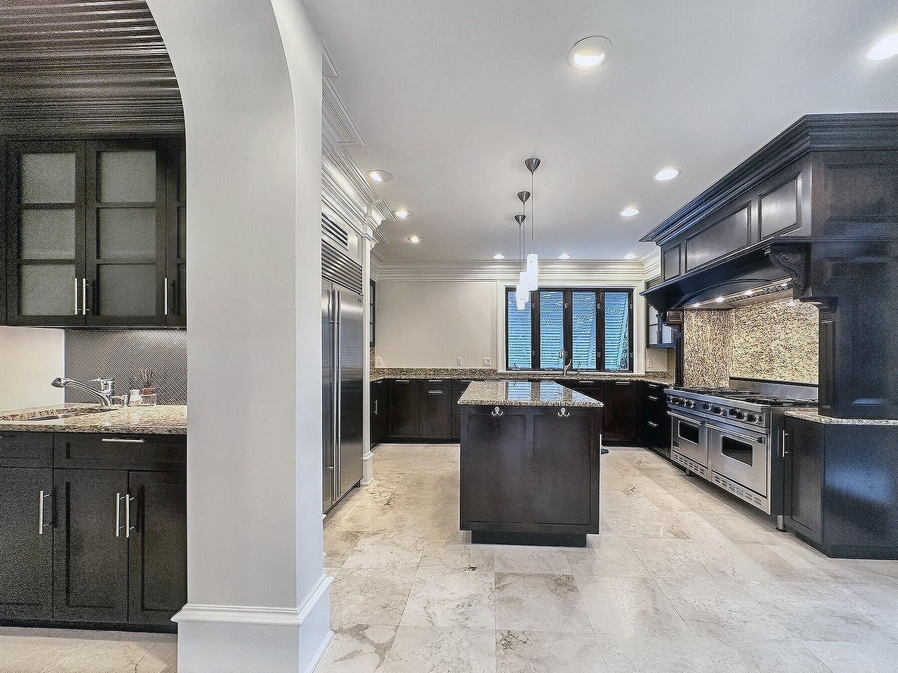 Property Photo: 5313 Tivoli Drive FL 32550