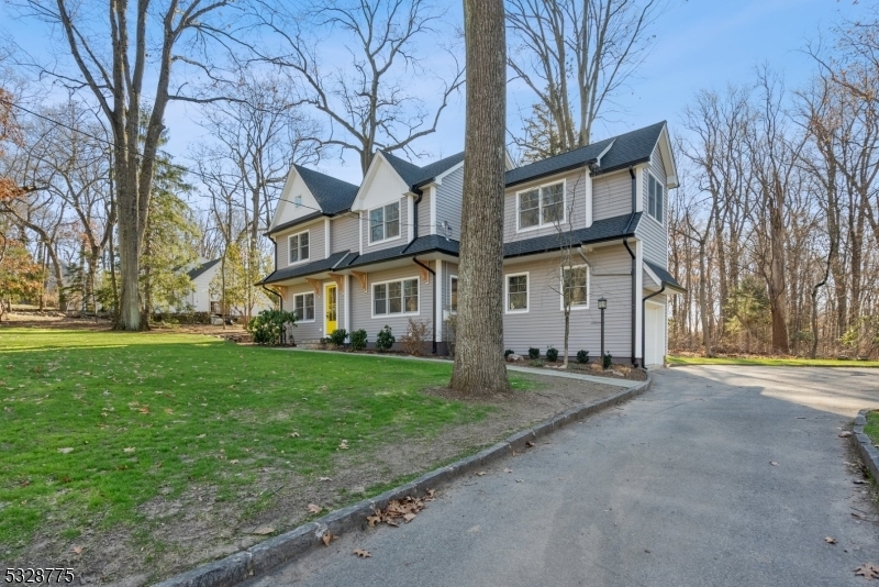 Property Photo:  980 E Glen Ave  NJ 07450 