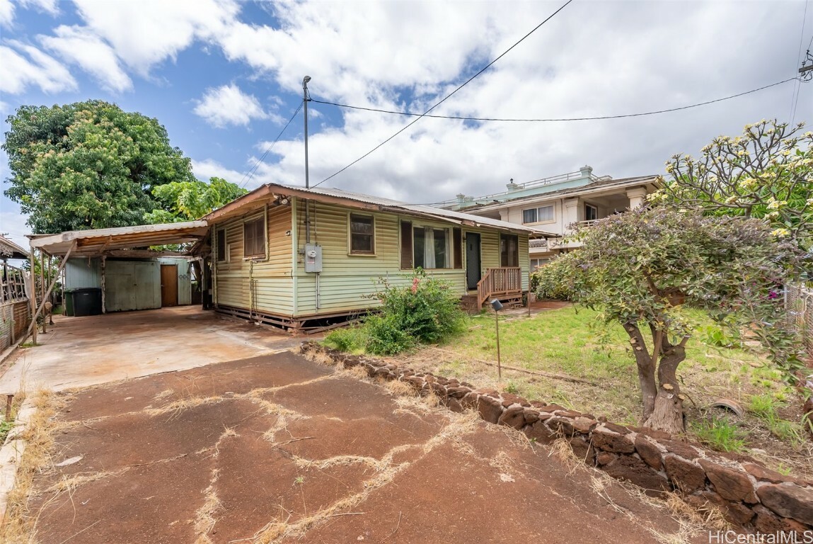 94-1155 Limahana Street  Waipahu HI 96797 photo