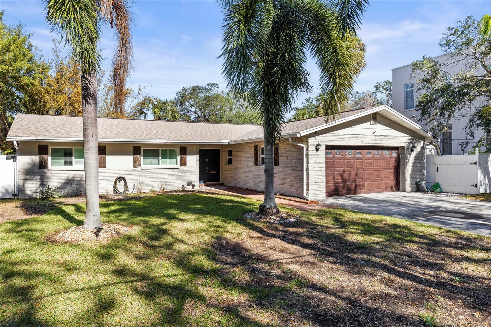 Property Photo:  4831 W San Miguel Street  FL 33629 