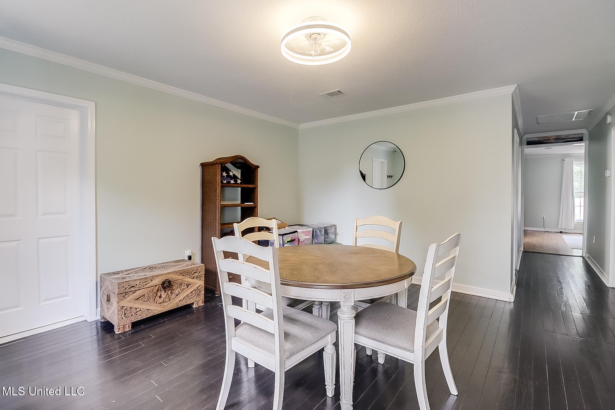 Property Photo:  190 Keesler Circle  MS 39530 