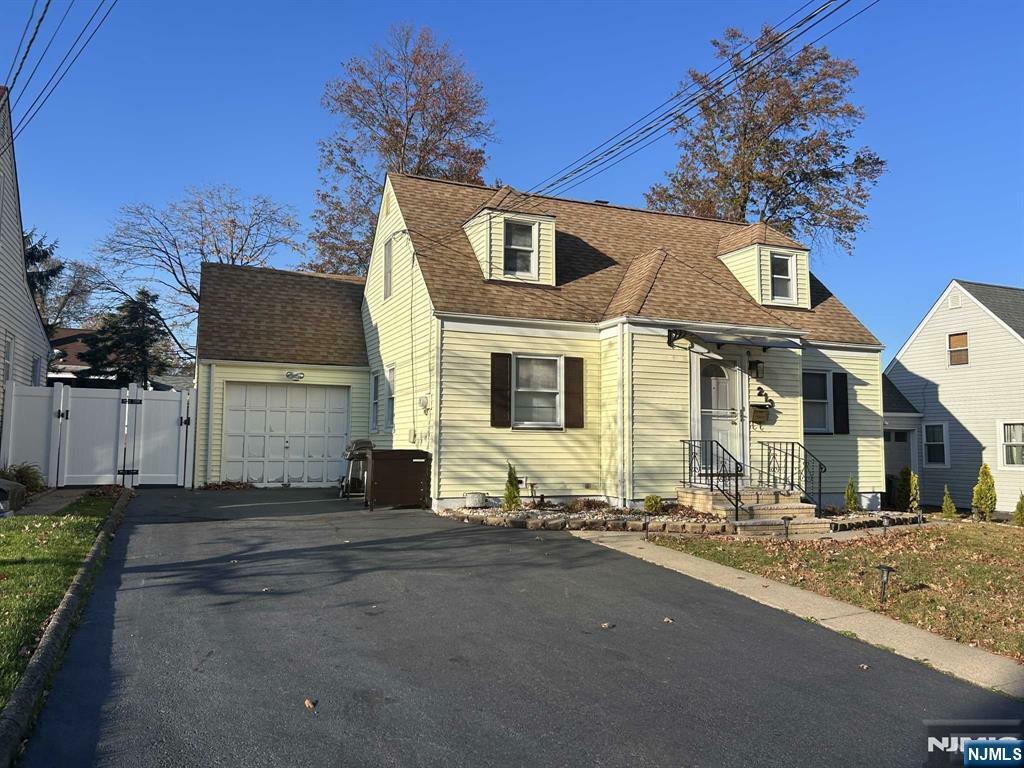 Property Photo: 213 Washington Avenue NJ 07407