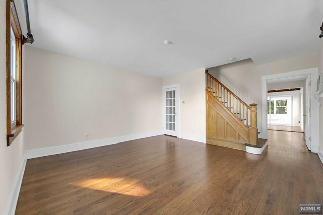 Property Photo:  116 Roosevelt Avenue  NJ 07604 