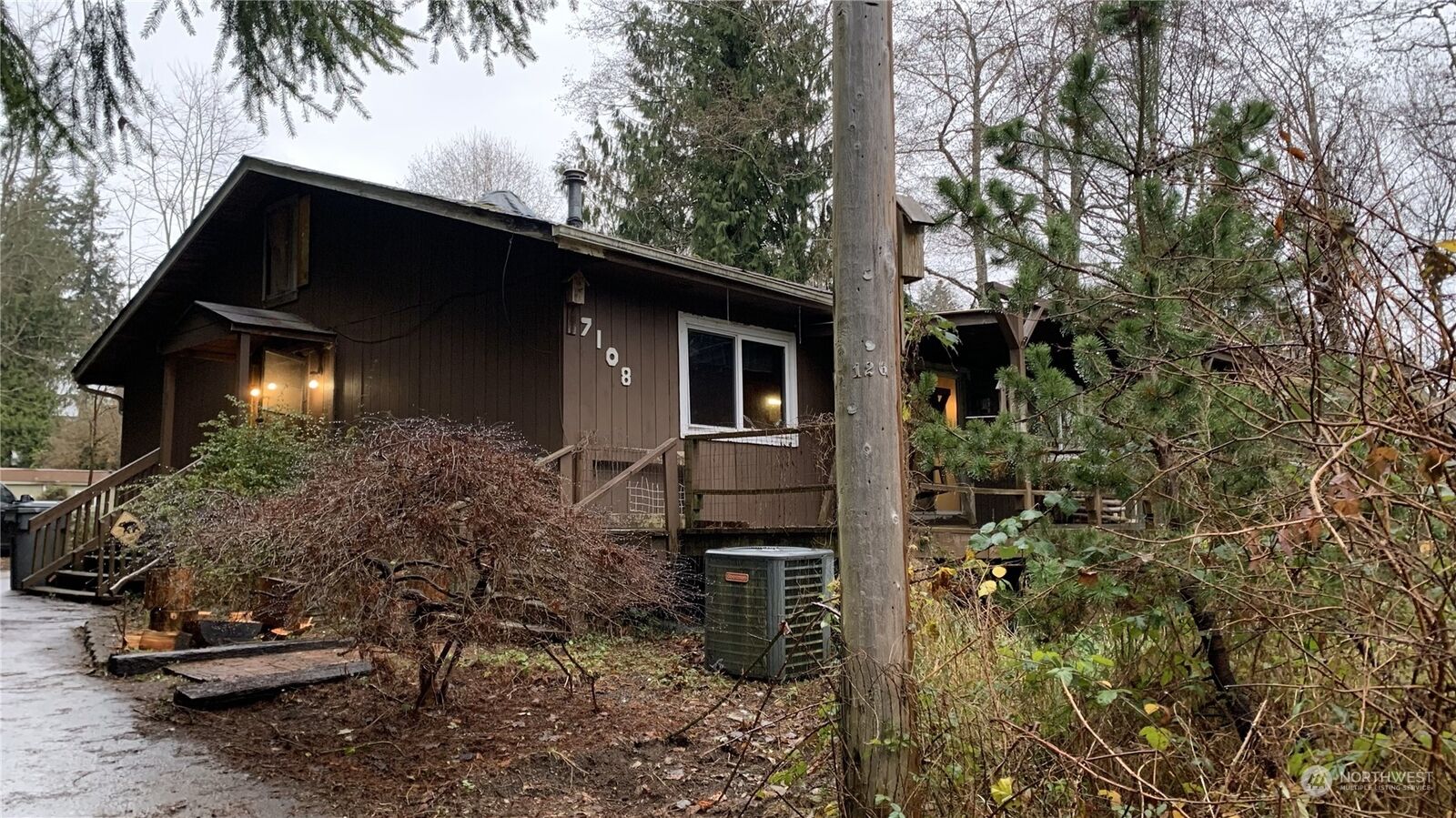 Property Photo:  7108  Central Park Drive  WA 98520 