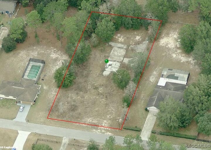 Property Photo: 5595 E Arthur Street FL 34452