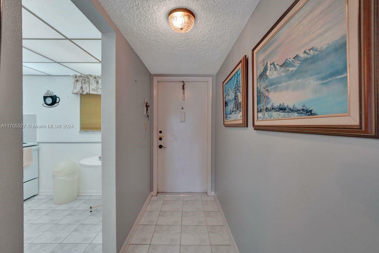 Property Photo:  220 SW 9th Ave 307  FL 33009 