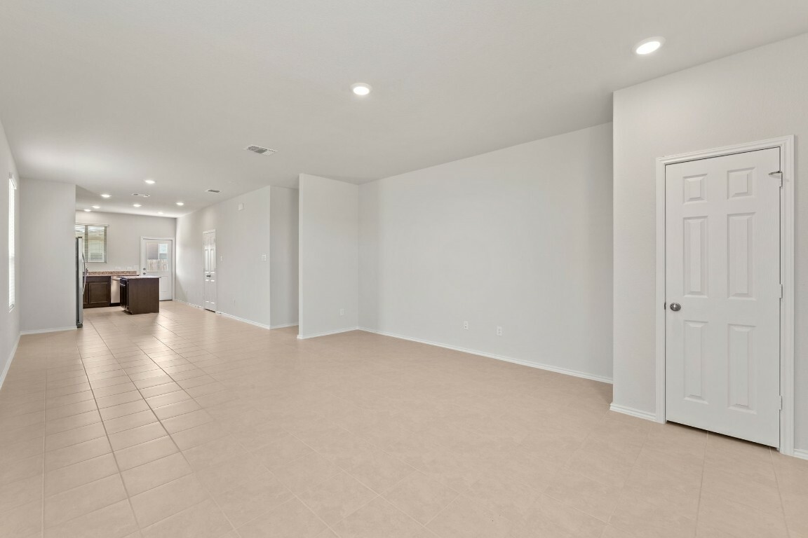 Property Photo: 347 Paradise Canyon Drive TX 76537