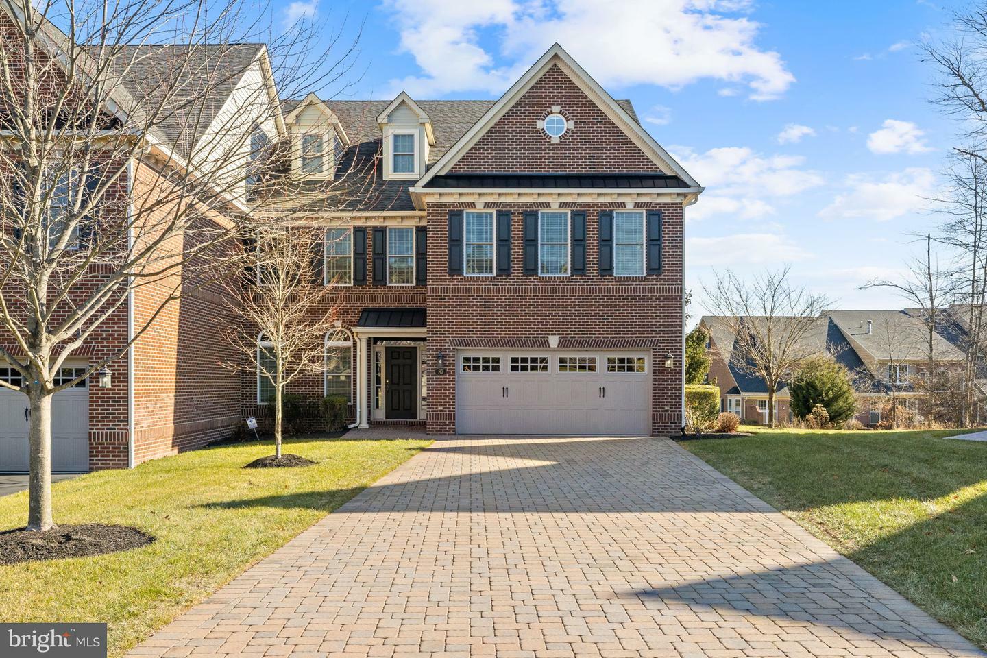 Property Photo:  87 Rittenhouse Circle  PA 18940 