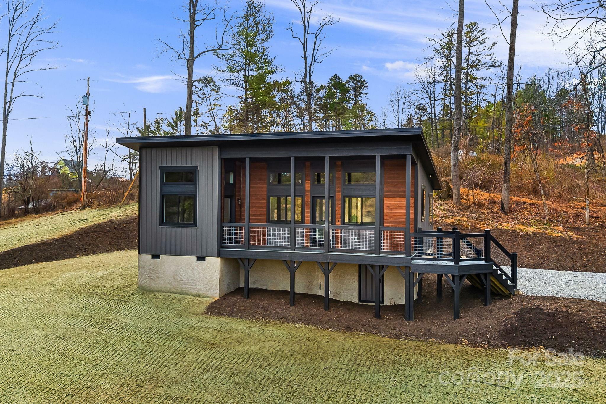 Property Photo: 139 Duck Pond Drive NC 28748