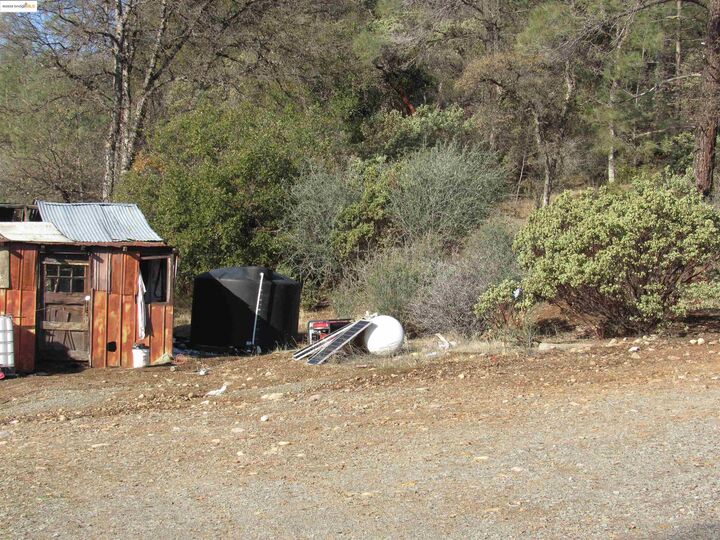 Property Photo:  17242 Philadelphia Rd.  CA 95383 