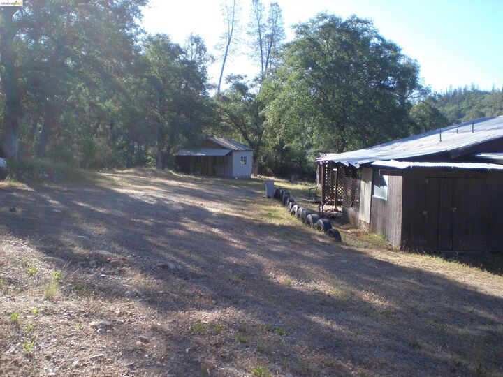 Property Photo:  17242 Philadelphia Rd.  CA 95383 