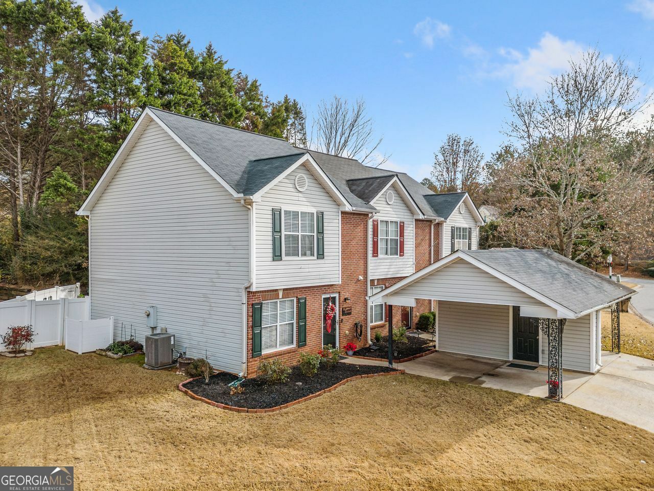 Property Photo:  4130 Glen Iris Drive  GA 30040 