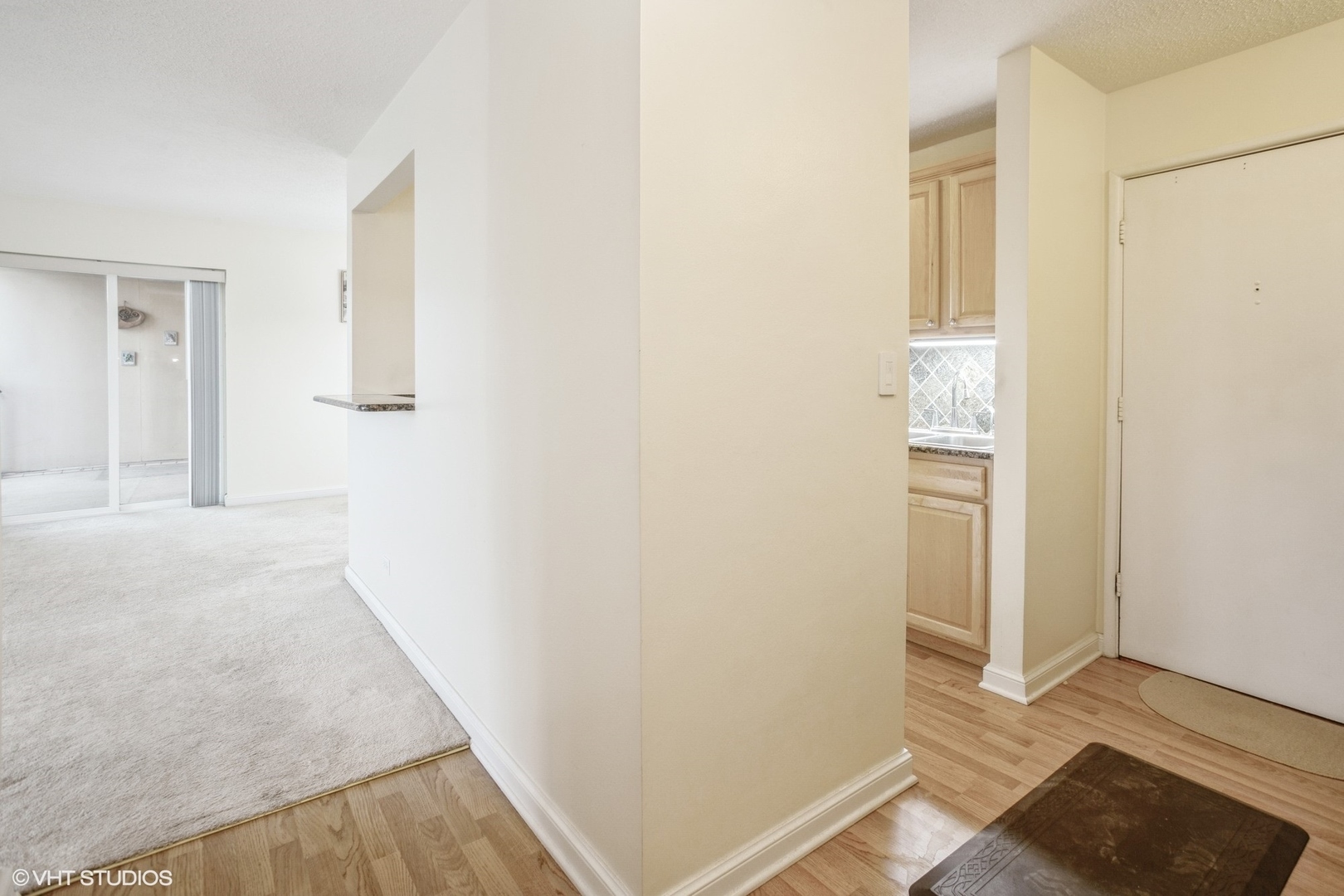 Property Photo:  1206 S New Wilke Road 305  IL 60005 