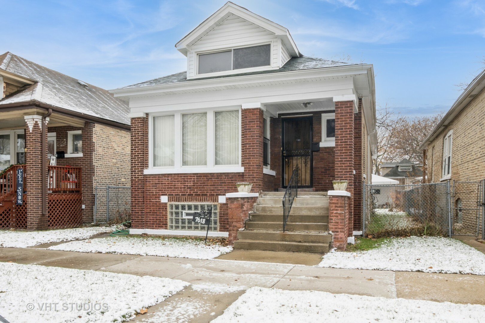 Property Photo:  7618 S Rhodes Avenue  IL 60619 