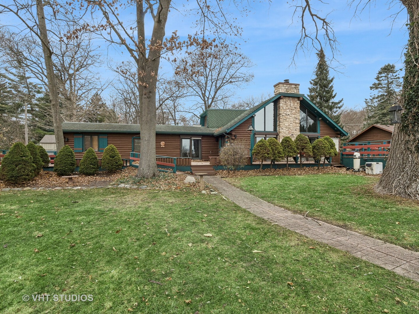 Property Photo:  24275 N Woodland Avenue  IL 60013 