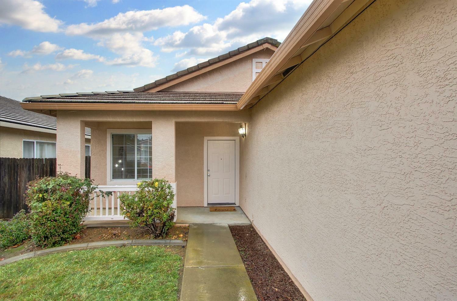 Property Photo:  9269 Spilsby Court  CA 95829 