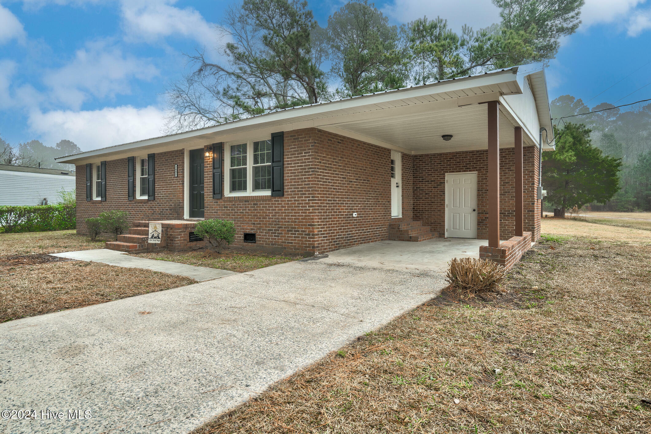 Property Photo:  2481 Kingsboro Road  NC 27801 