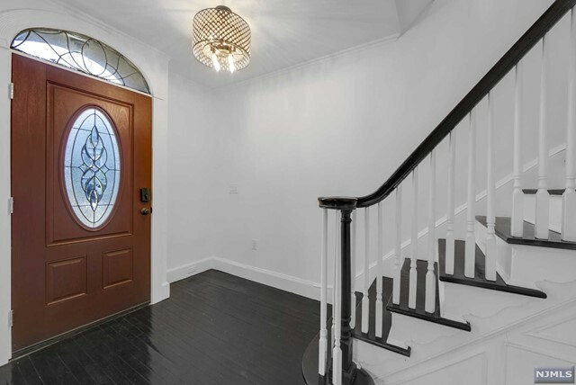 Property Photo:  1290 Fayette Street  NJ 07666 