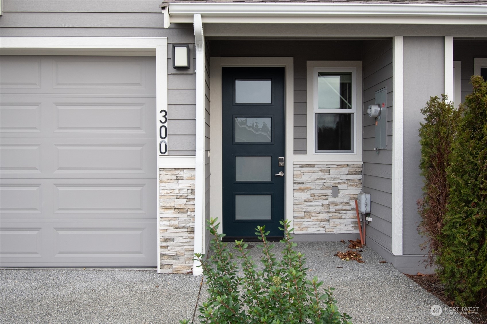 Property Photo:  300 SW Ballast Way  WA 98277 