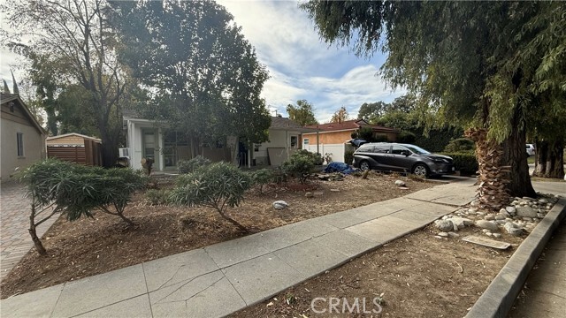 Property Photo:  22030 De La Osa Street  CA 91364 