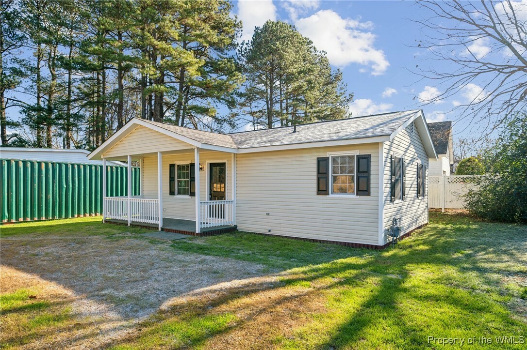 Property Photo:  7426 Richmond Road  VA 23188 