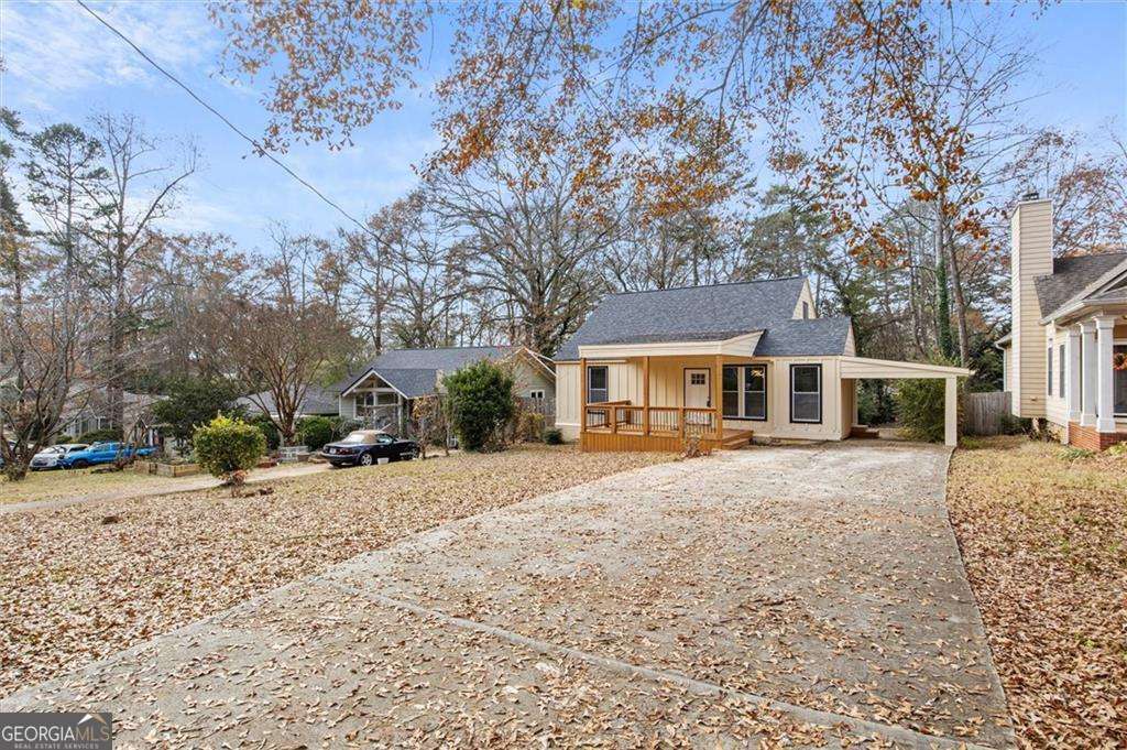 Property Photo:  599 Daniel Avenue  GA 30032 