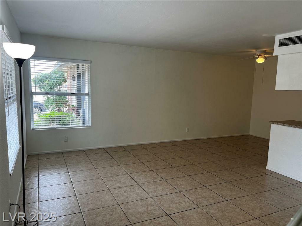 Property Photo: 1428 Lorilyn Avenue 3 NV 89119
