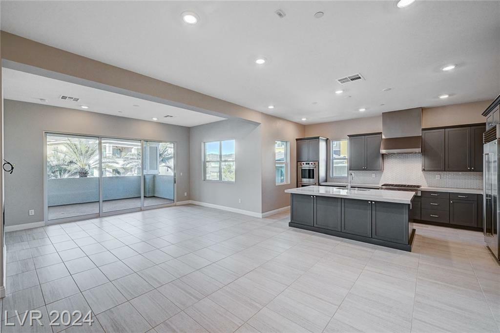 Property Photo:  9204 Las Manaitas Avenue 302  NV 89144 