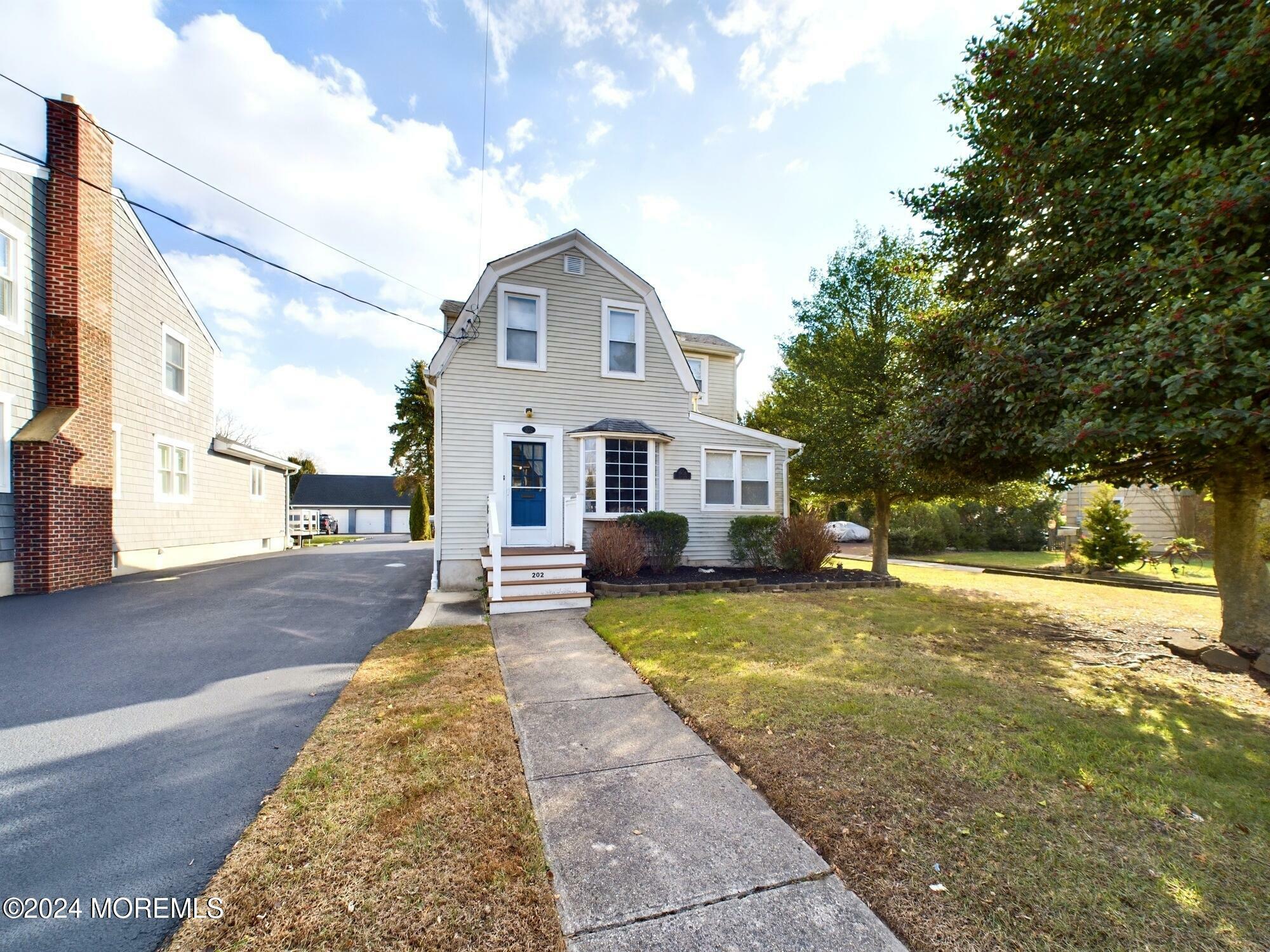 Property Photo:  202-2021/2 Broad Street  NJ 08736 