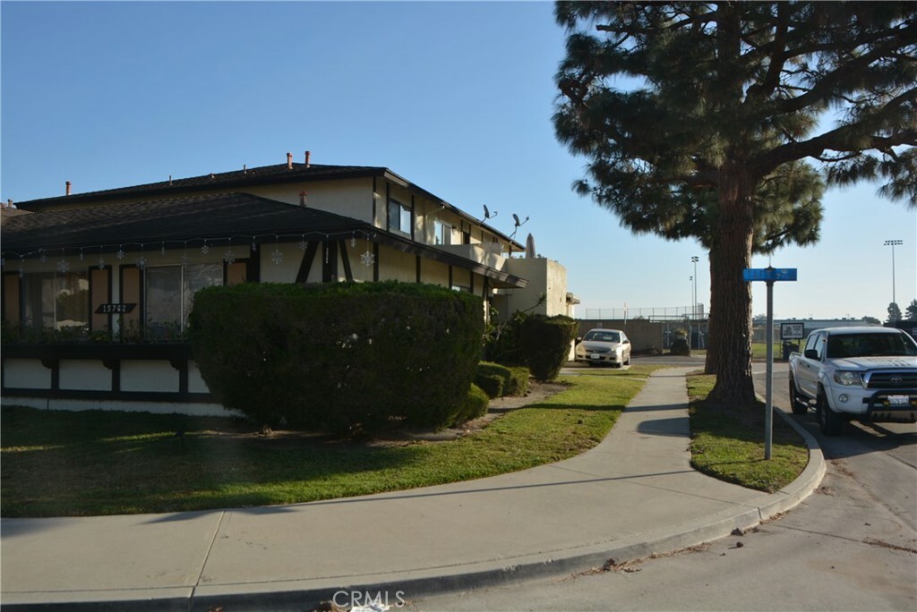 Property Photo:  15762 Taft Lane C  CA 92649 