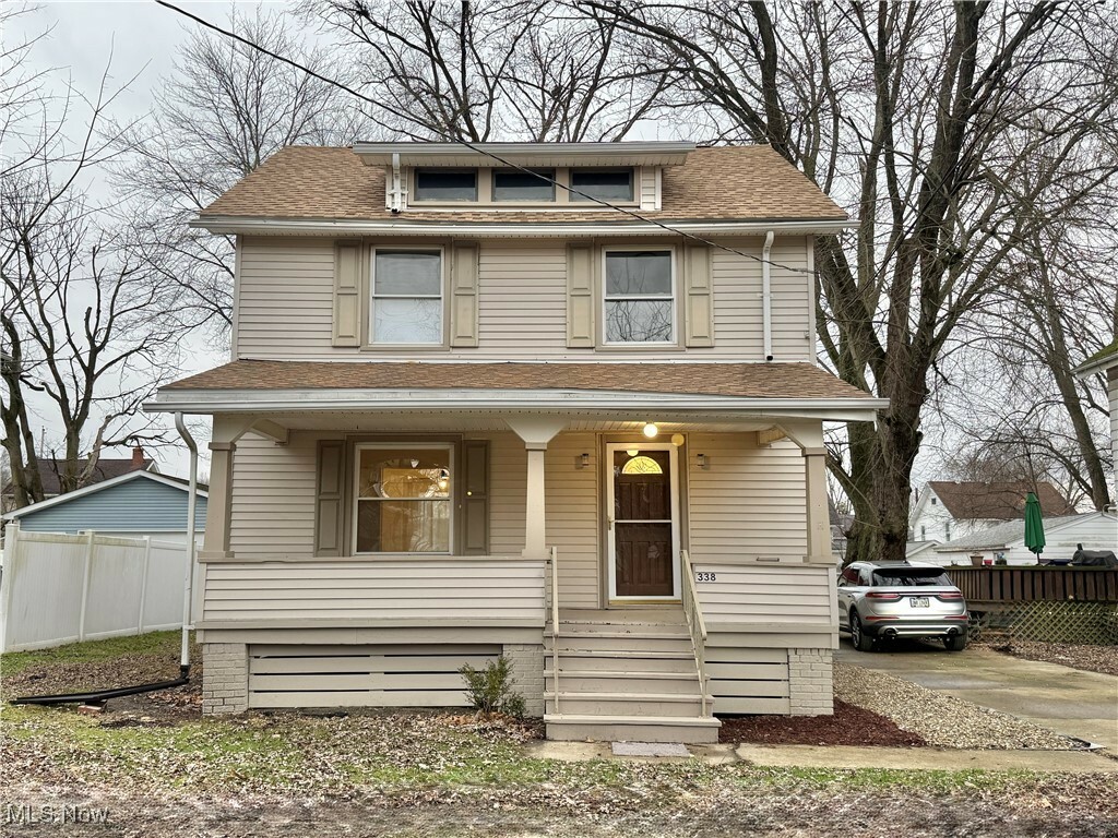 Property Photo:  338 Arlington Boulevard  OH 44444 