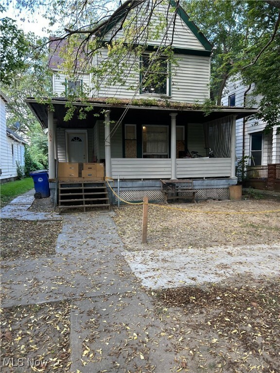 2054 W 83rd Street  Cleveland OH 44102 photo