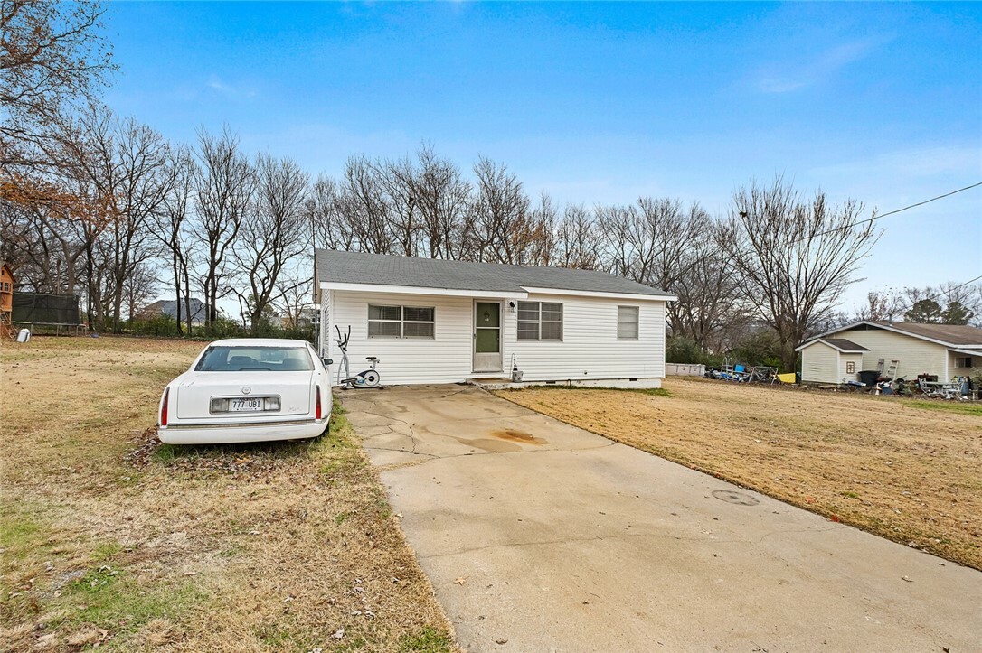 Property Photo:  219 Marna Lynn Drive  AR 72753 